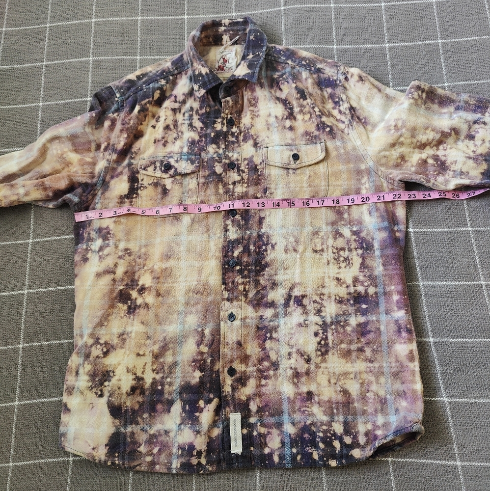 Grayers Clothiers Once in a Blue Moon Distressed Acid Bleached Flannel Shirt - Picture 3 of 9